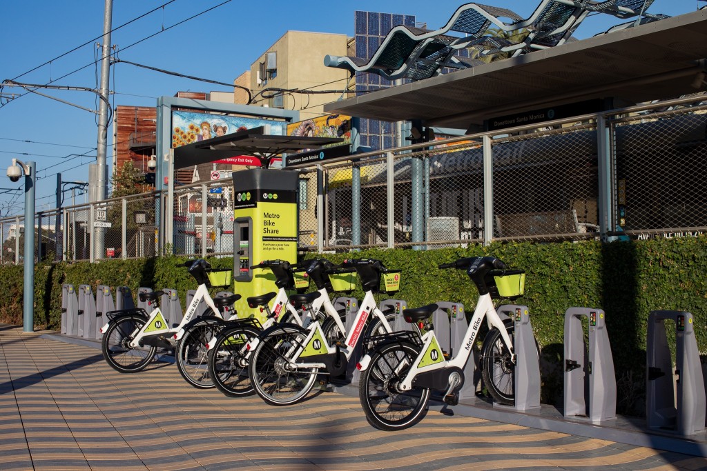 Metro Bike Share Relaunches on Westside SM Mirror